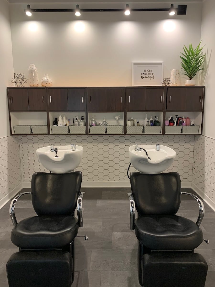 UPTOWN HAIR CO.