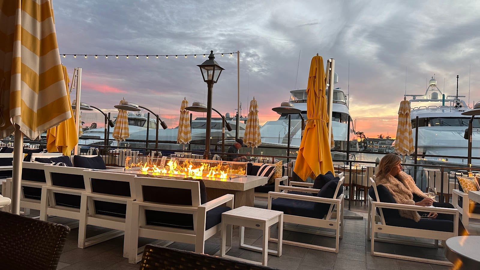 A+O Restaurant | Bar
