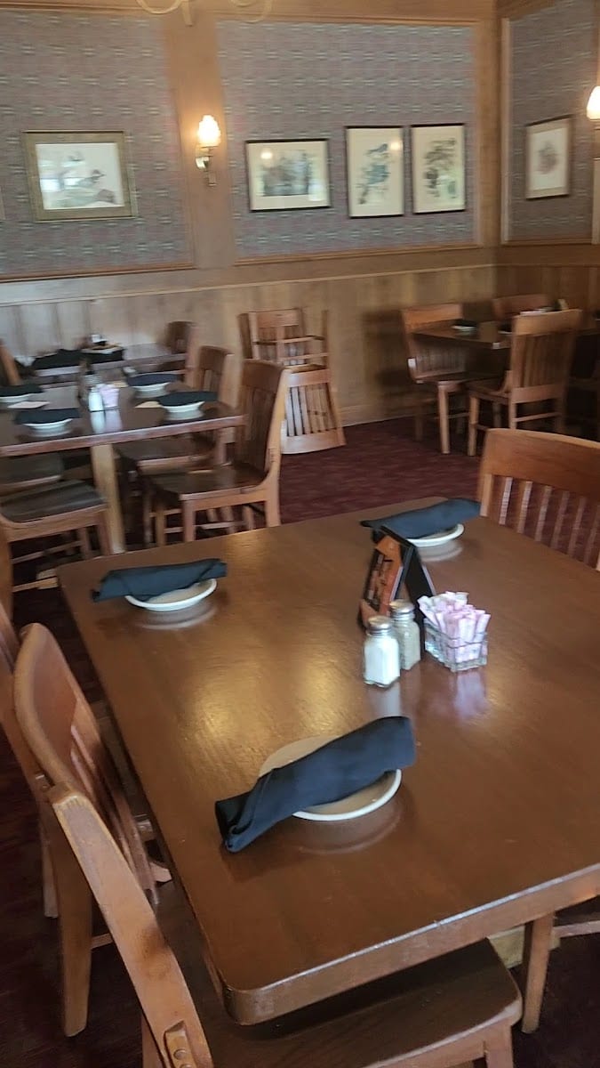 Hall's Tavern at Coventry, photo 3