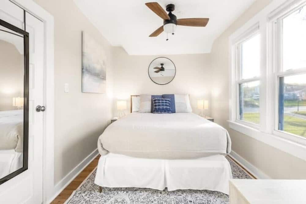 Charming Home Near Memorial Park