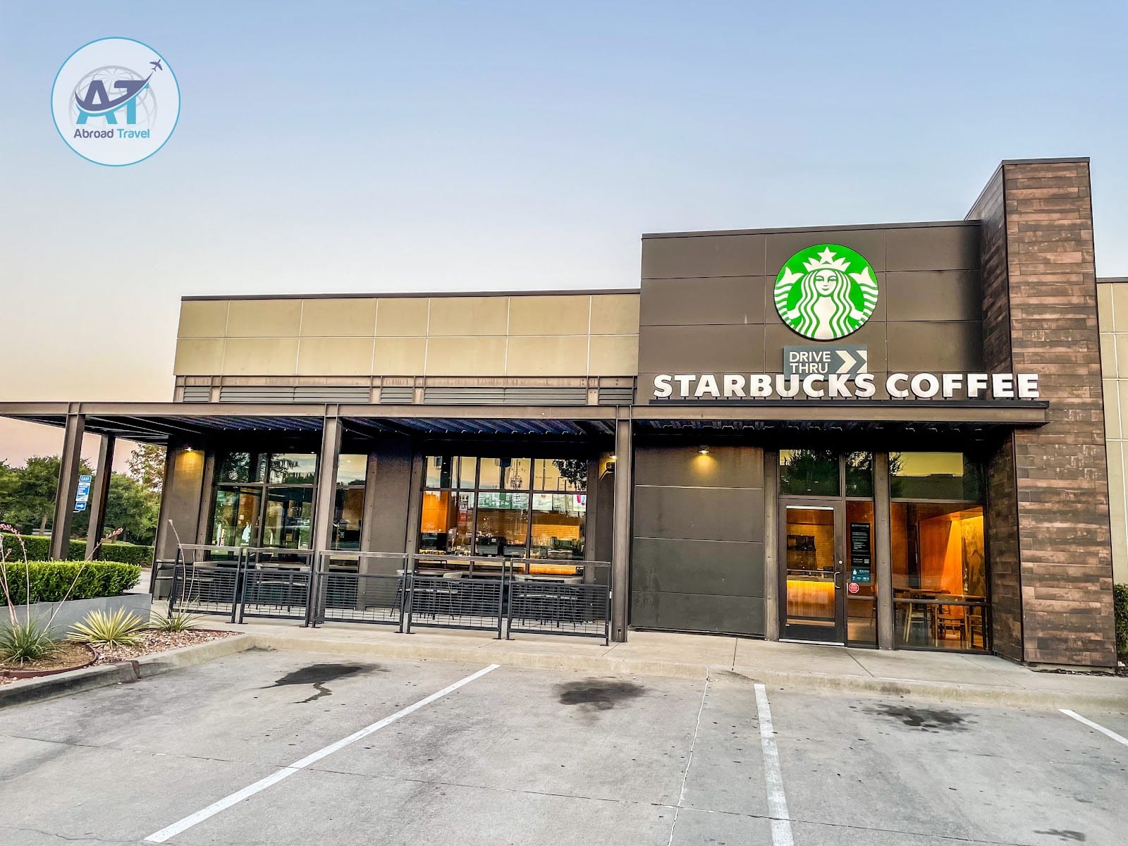 Starbucks Coffee Company, photo 2