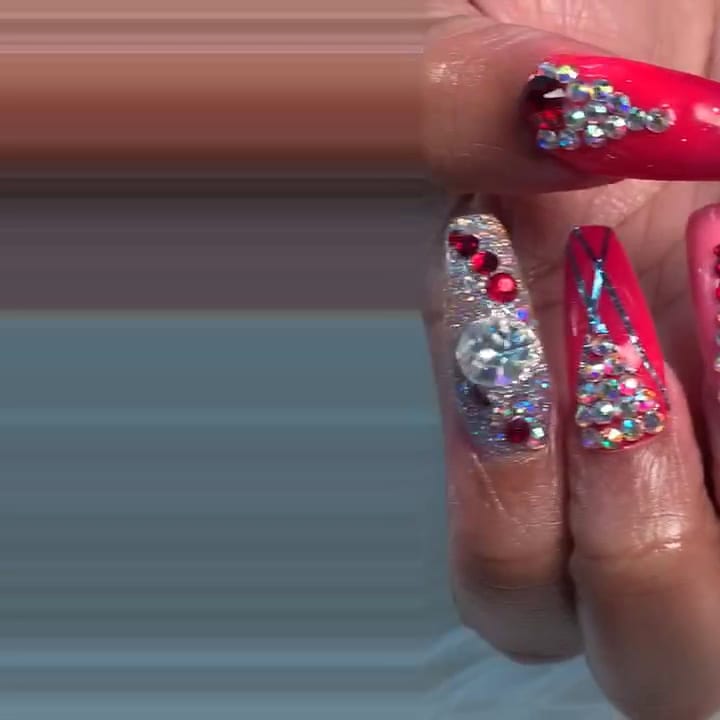 Passion nails, photo 3