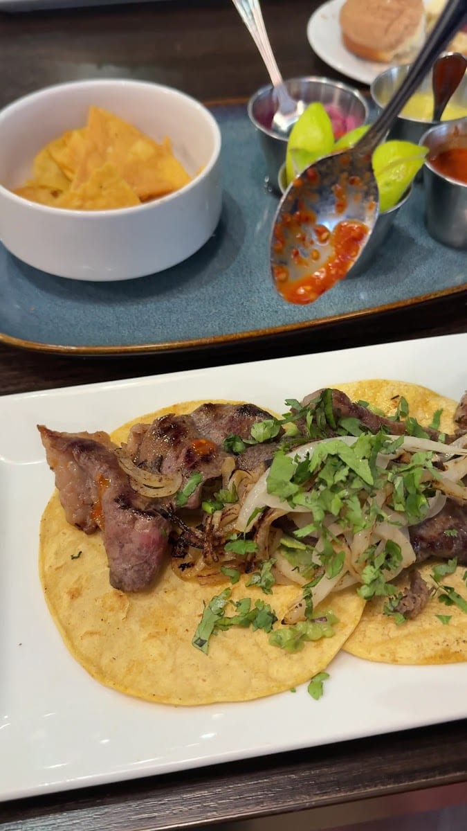 La Única Restaurant, photo 2