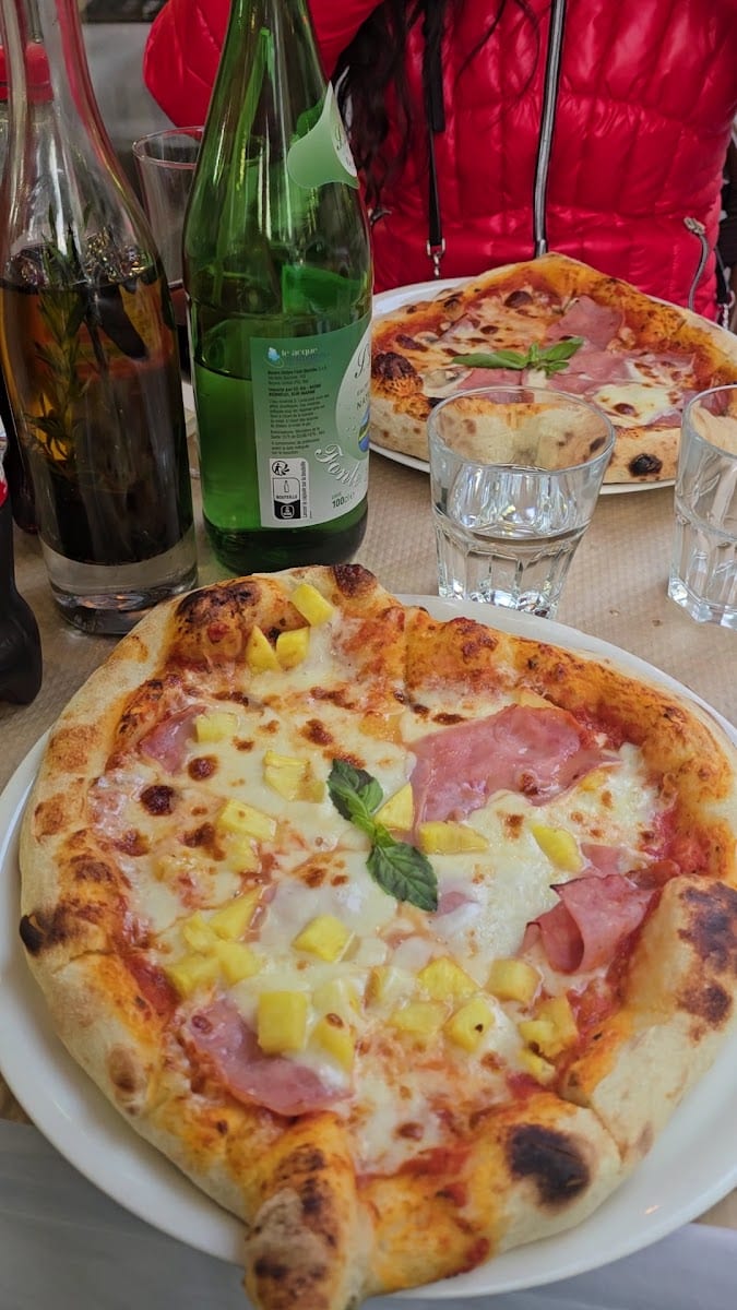 Trattoria Napoletana Da Enzo, photo 3