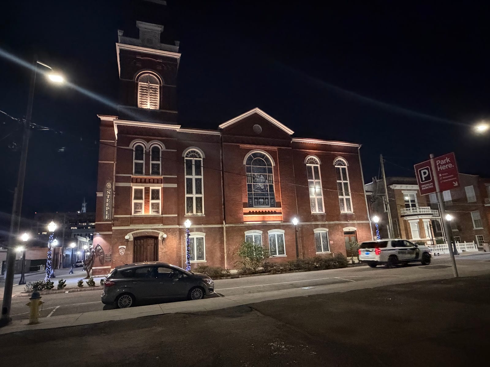 Port City Ghosts: Ghost Tours & Haunted Pub Crawls
