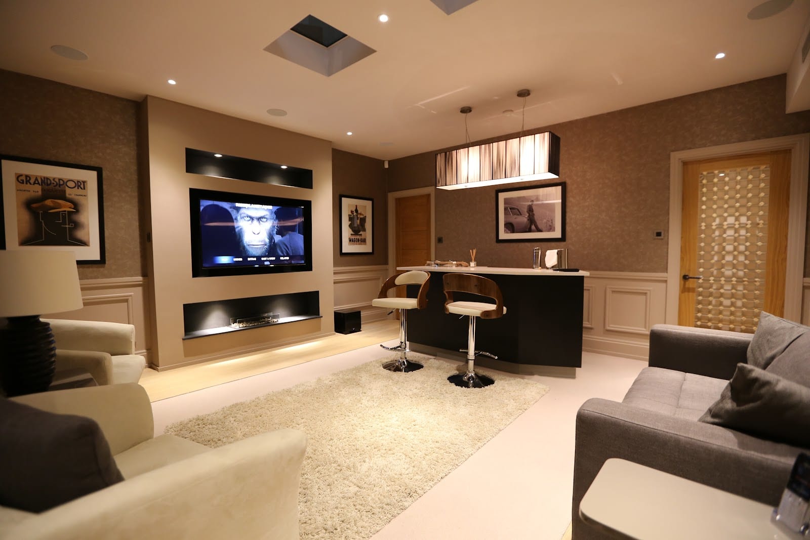 Custom Controls - Crestron & Lutron Smart Home Installer