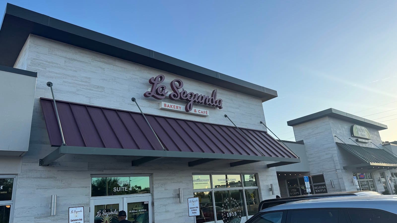 La Segunda Bakery and Cafe