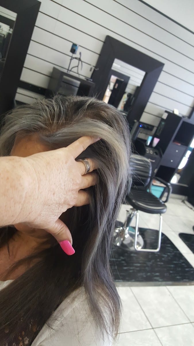 Salon 23 West, photo 2