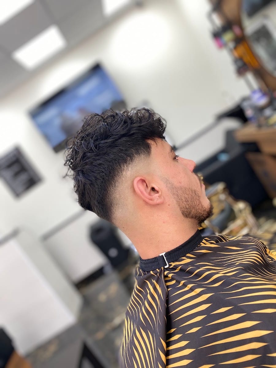 Orhan Barber Shop, photo 3