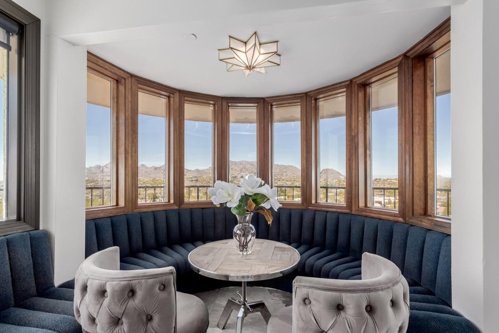 Russ Lyon Sotheby's International Realty, photo 4