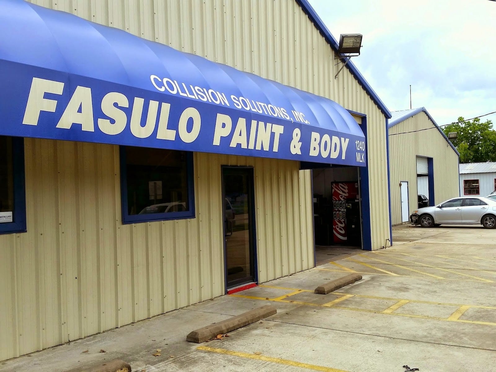 Fasulo Paint & Body Shop, photo 2