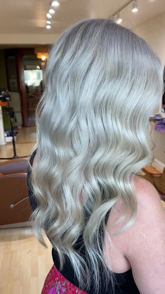 Candie Hair Studio, photo 3