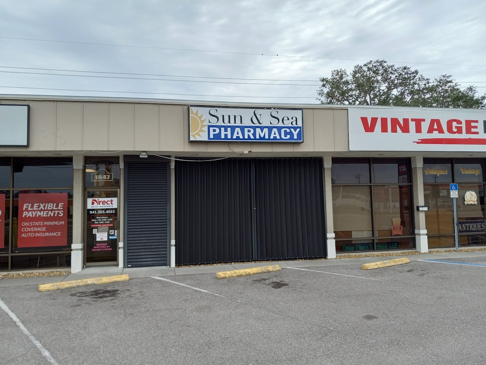 Sun & Sea Pharmacy, photo 3