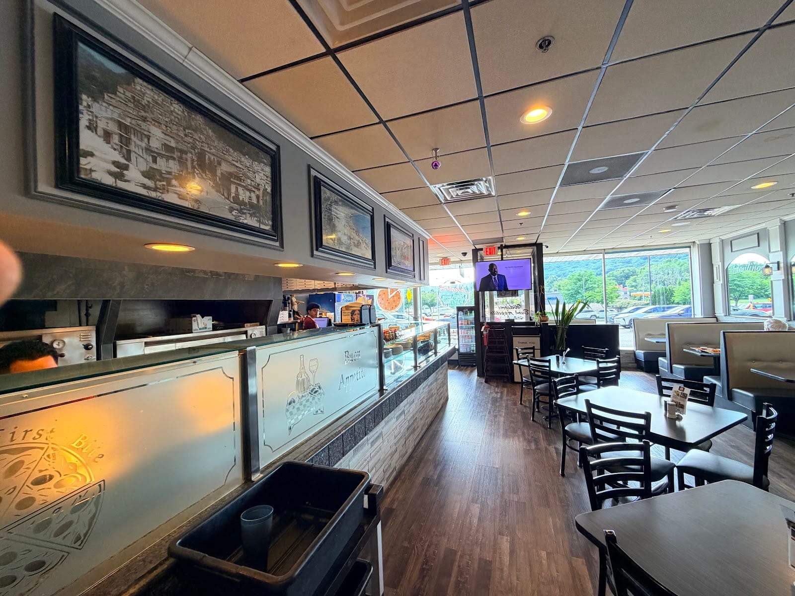 Valentino's Pizzeria & Restaurant (Flanders), photo 4