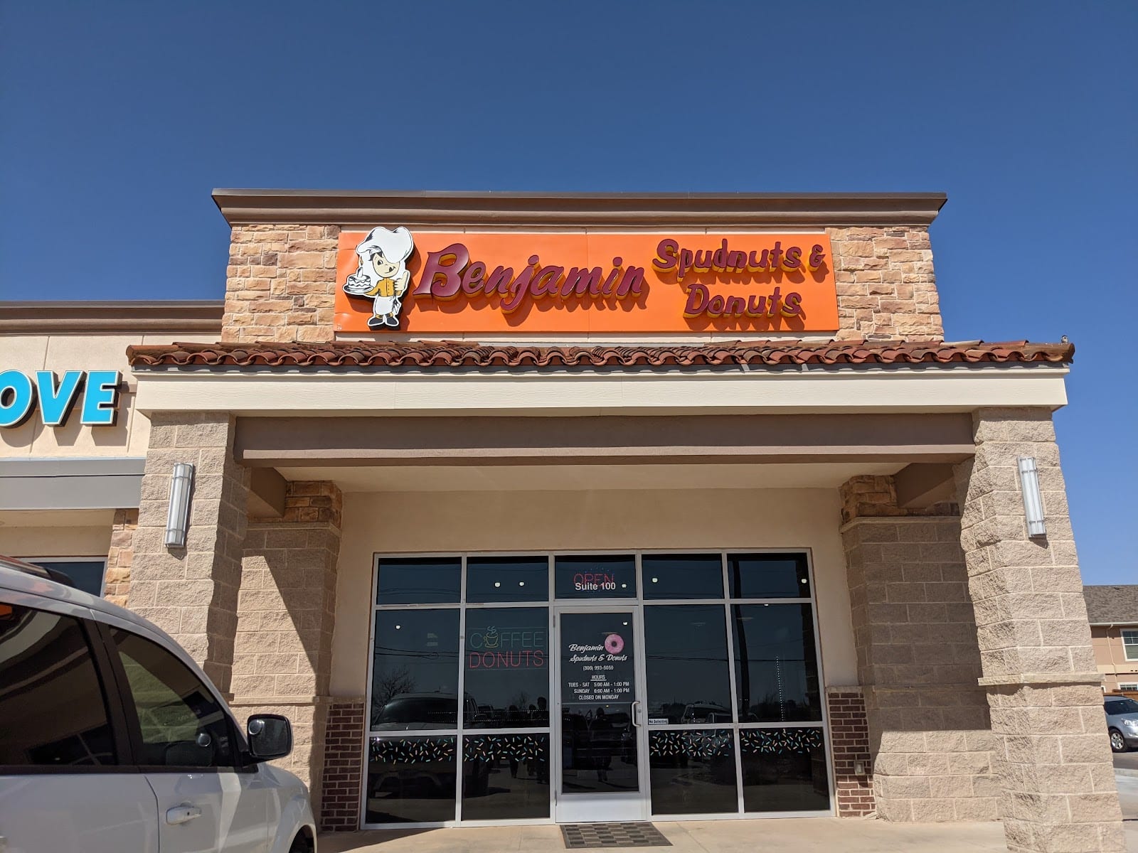 Benjamin Donuts