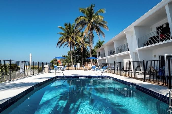 Longboat Bay Club, photo 2
