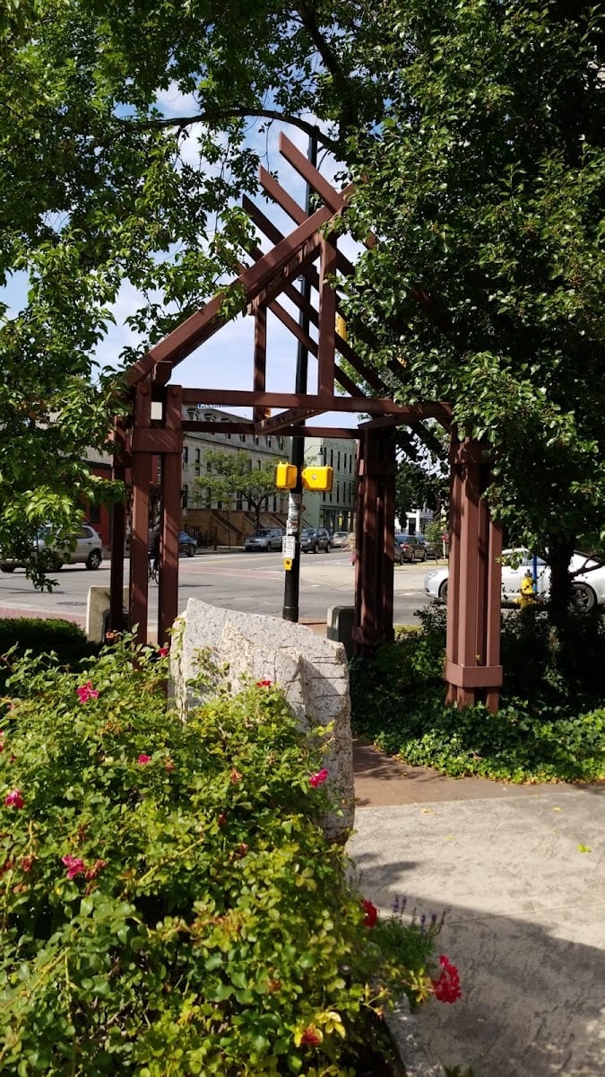 Nathaniel Square Park, photo 2