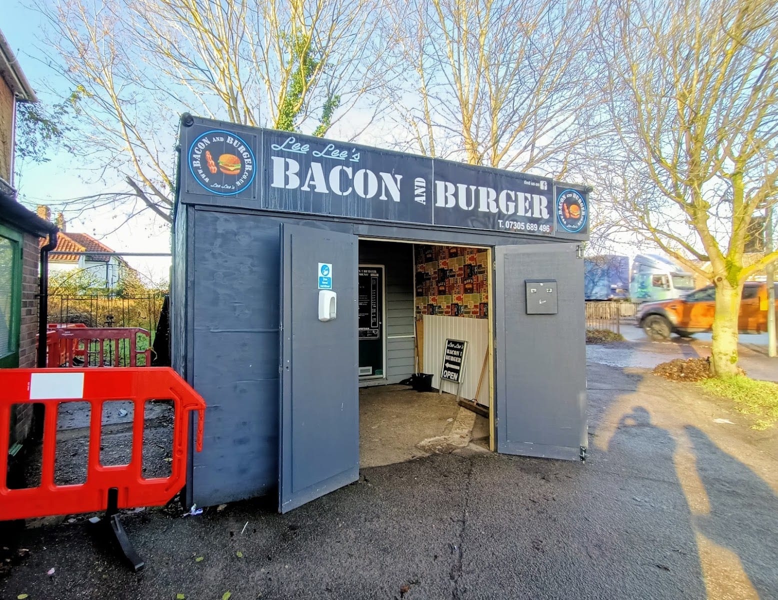 Lee lee's - Bacon and Burger, photo 3