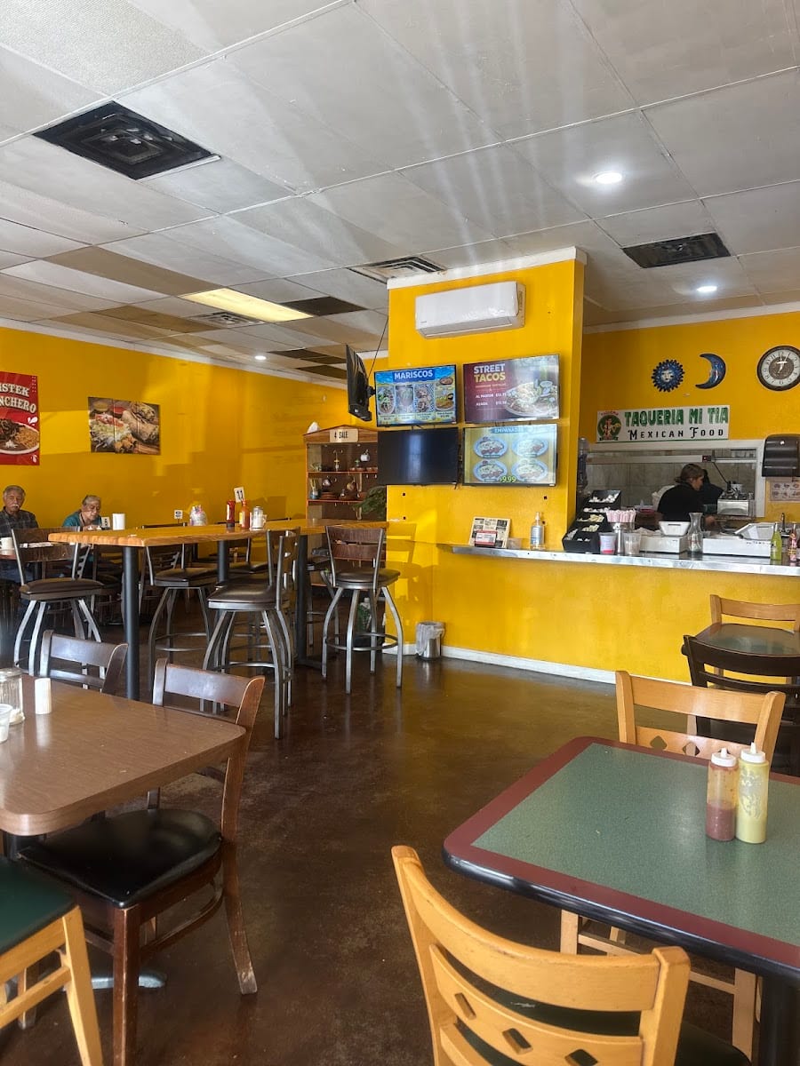 Taqueria Mi Tia, photo 2