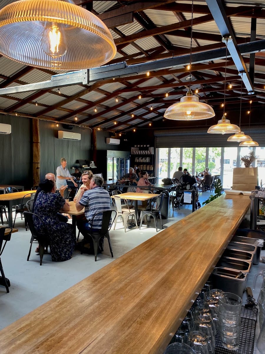 Roots Collective Cafe, photo 2