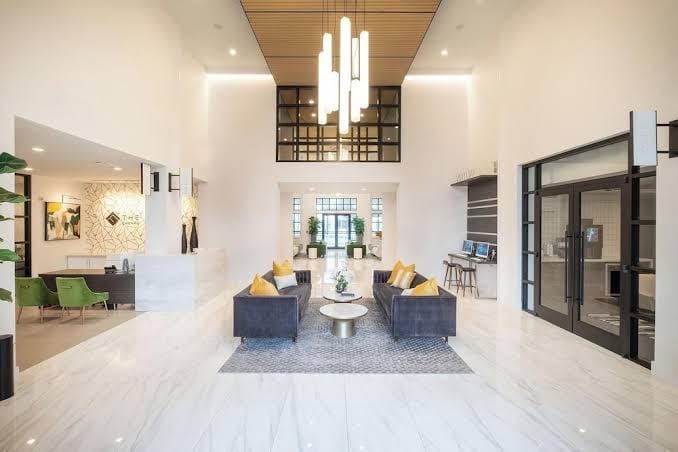 Landing | Modern 2BD, Courtyard, Gym, photo 2