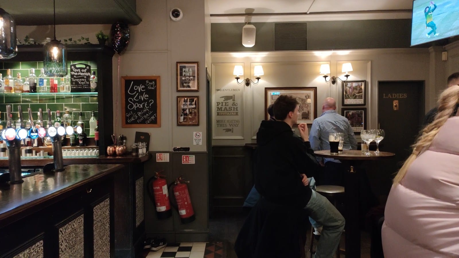 Three Tuns Aldgate, photo 2