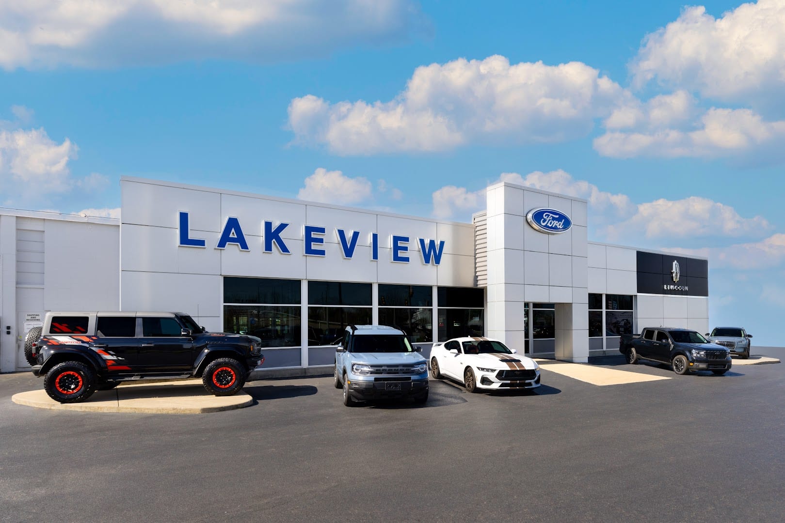 Lakeview Ford, photo 2