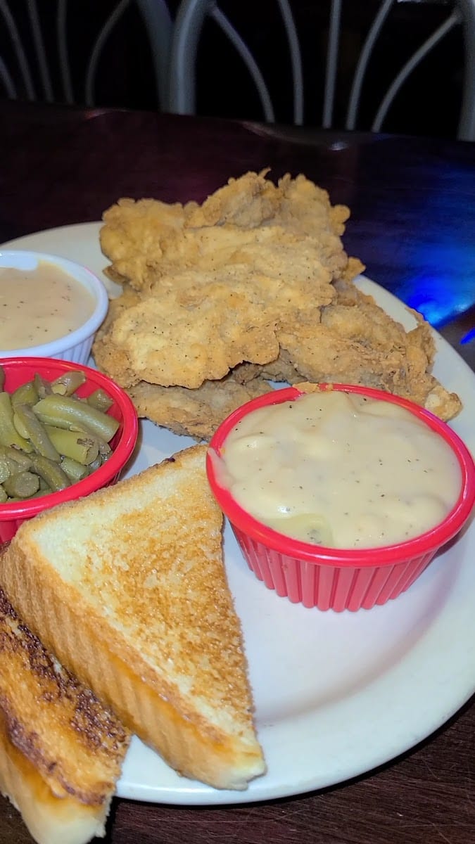 Skooners Grill & Bar, photo 2