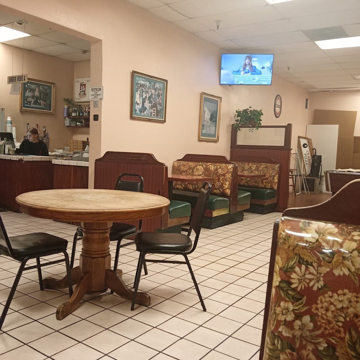Chariot Pizza, photo 3
