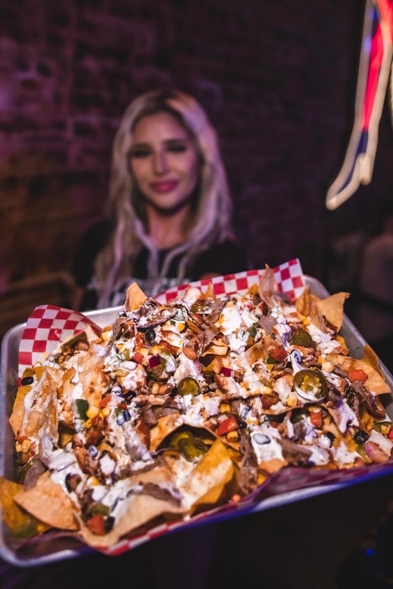 Southern Belle - Country Bar & Grill