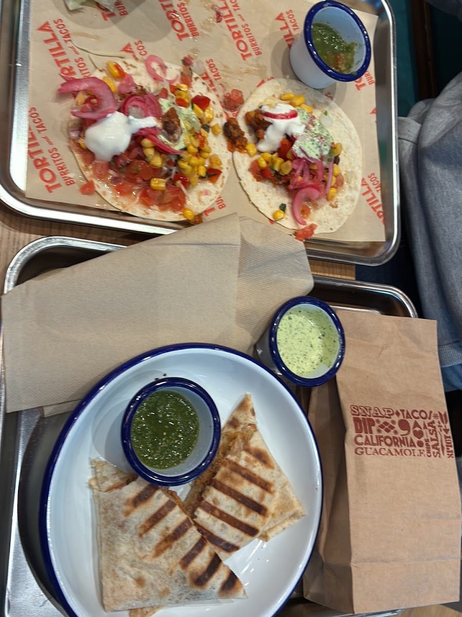 Tortilla Real California Burritos & Tacos Bercy, photo 4