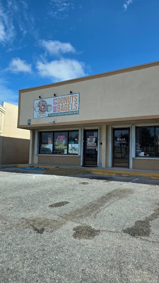 Big D's Donuts & Bagels, photo 3