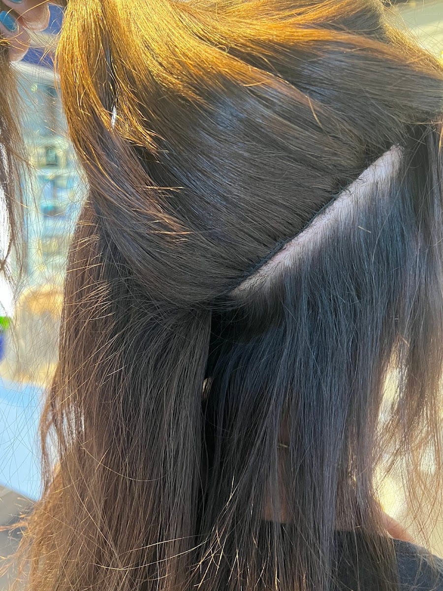 Juliana Dias Hair Stylist