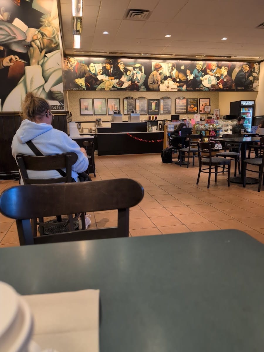 Barnes & Noble, photo 2