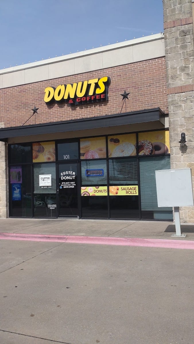 Custer Donut, photo 2