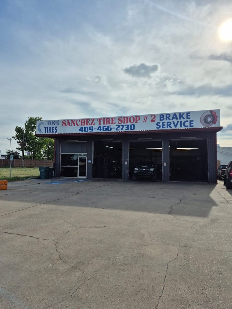 Sanchez Tire shop #2, photo 4