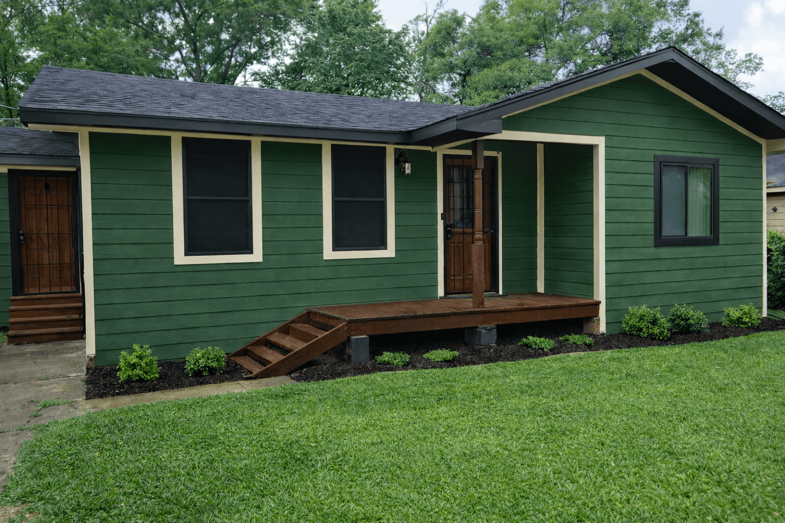 True Green lawn care, photo 2