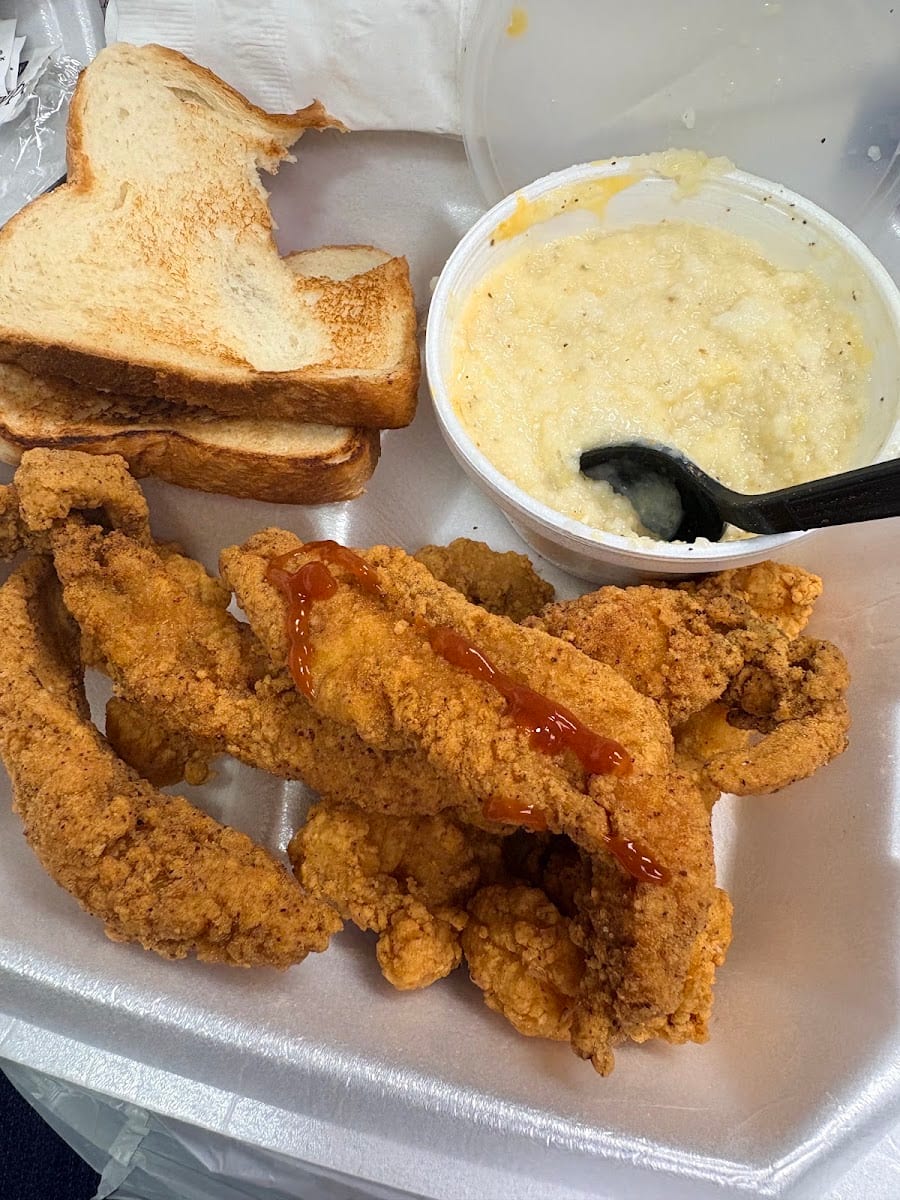 Pat's Deli & Yogurt