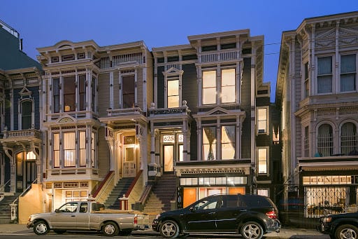 Carla Pecoraro Bay Area Commercial Real Estate with Compass, photo 3