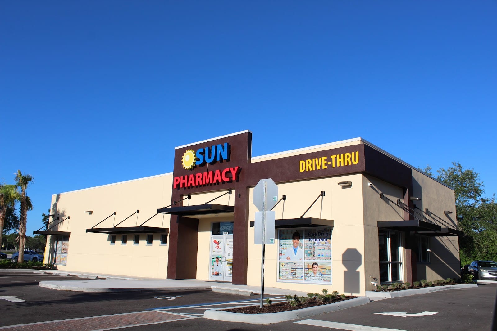Sun Discount Pharmacy, photo 2