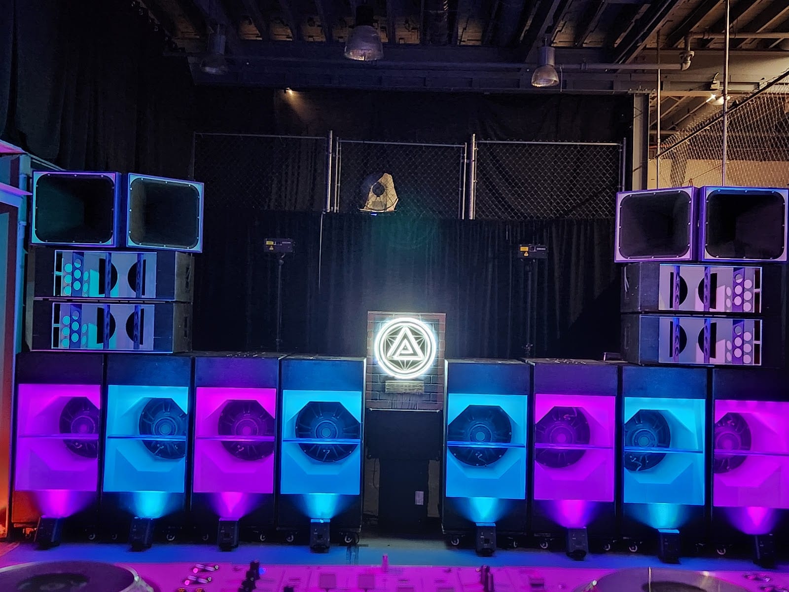 WAAT, Wiggly Air Audio Tech, photo 2