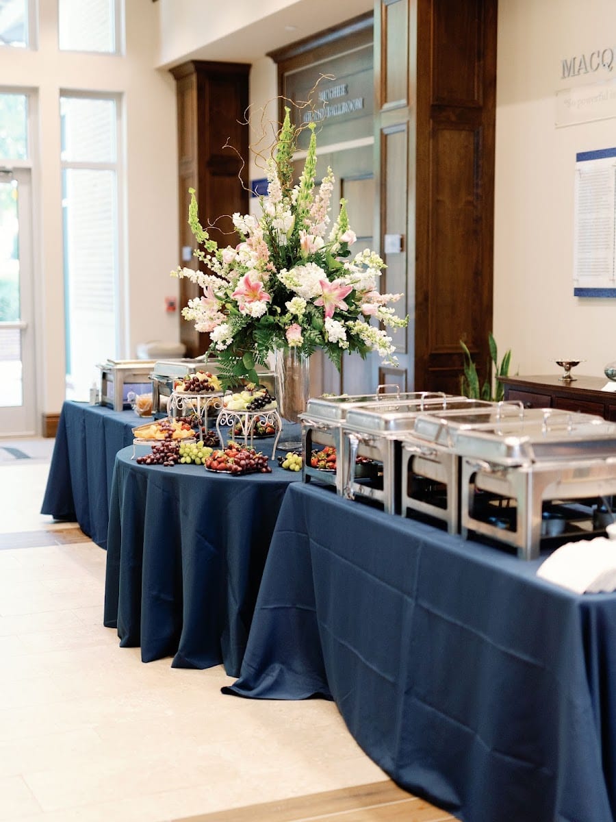 MacQueen Alumni Center, photo 3
