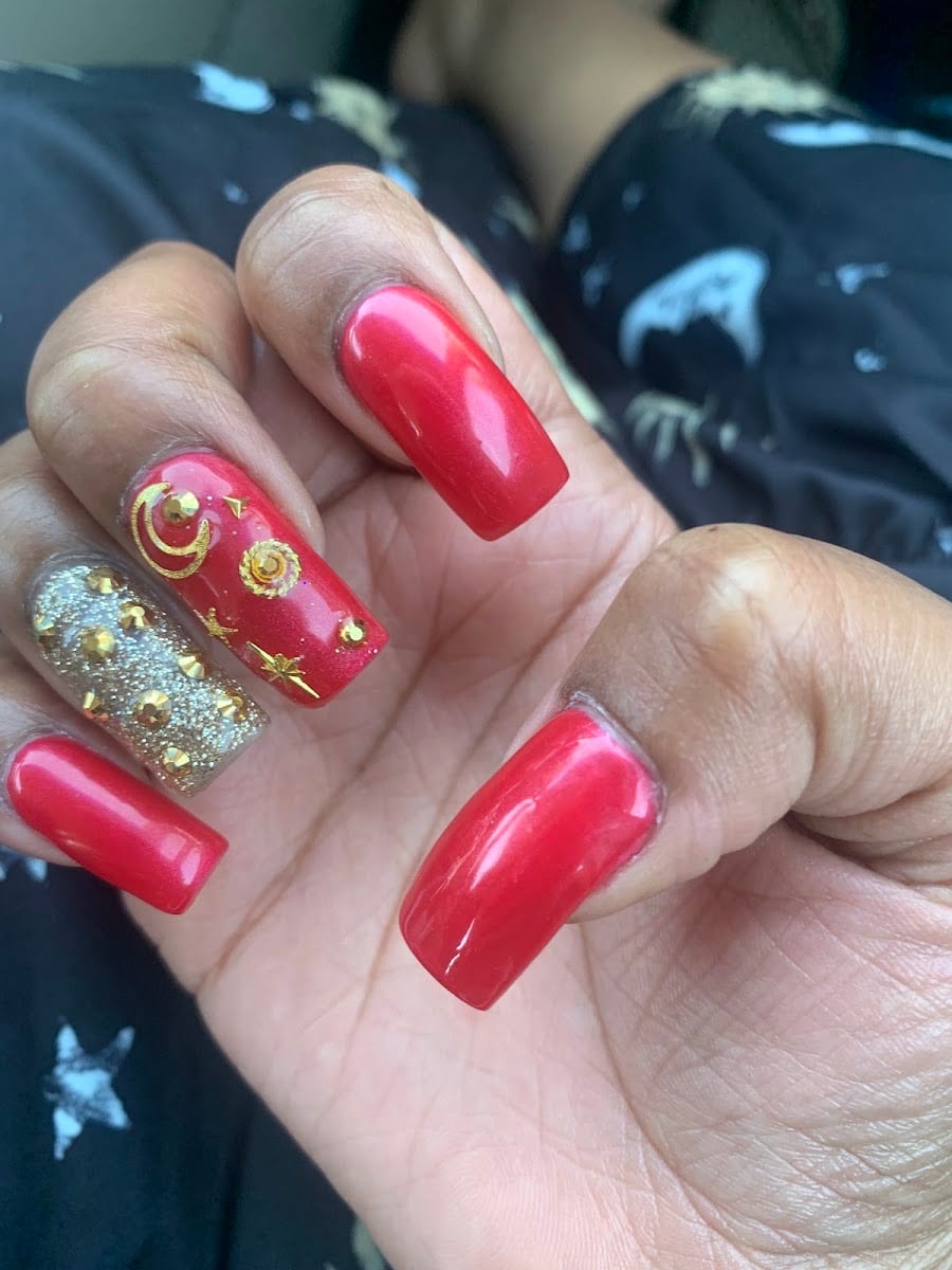 Nail Tops