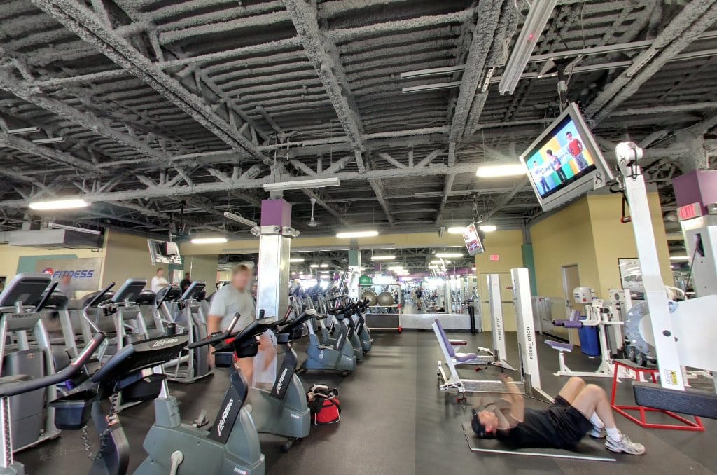 24 Hour Fitness, photo 2