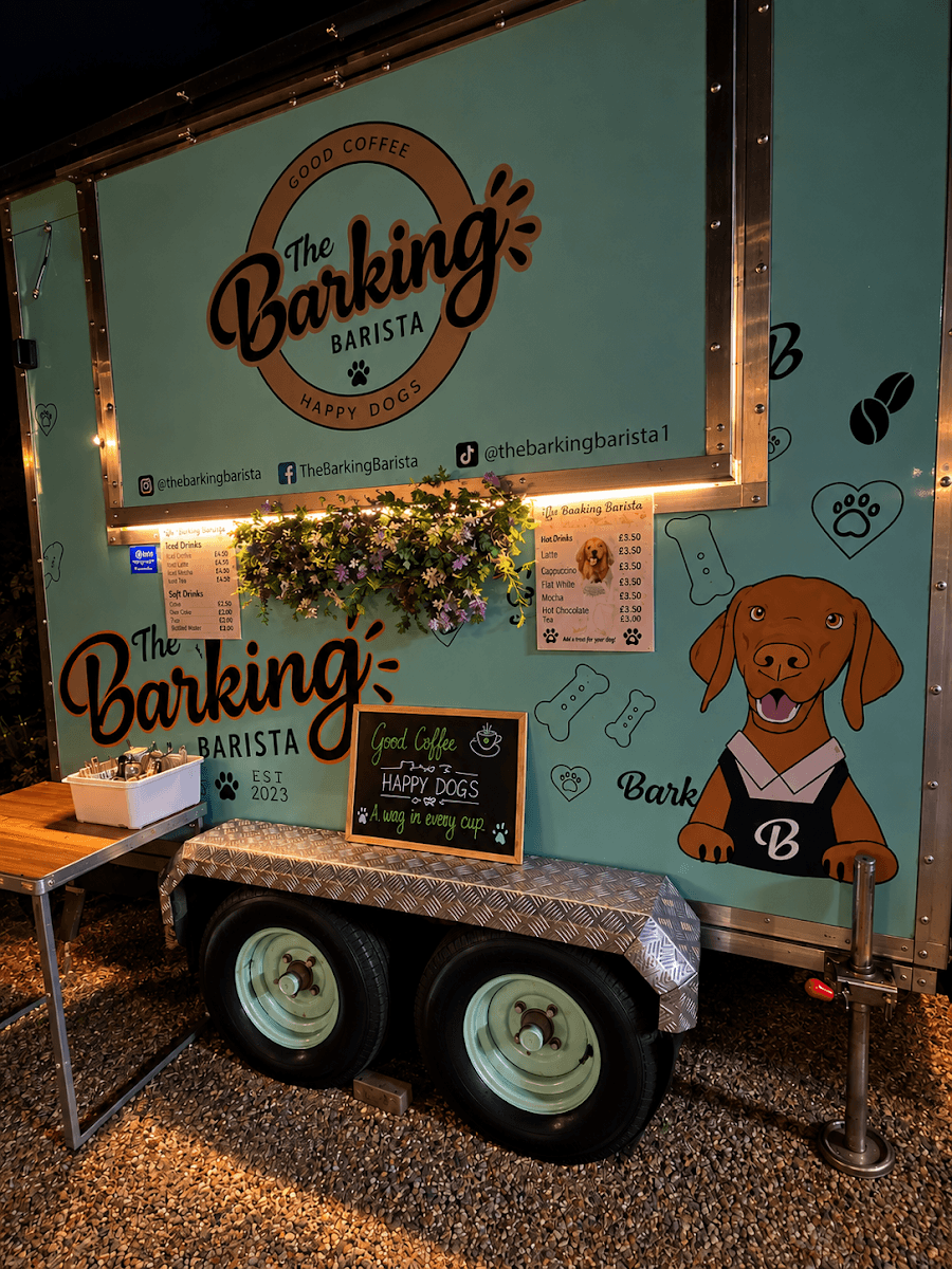 The barking barista, photo 3