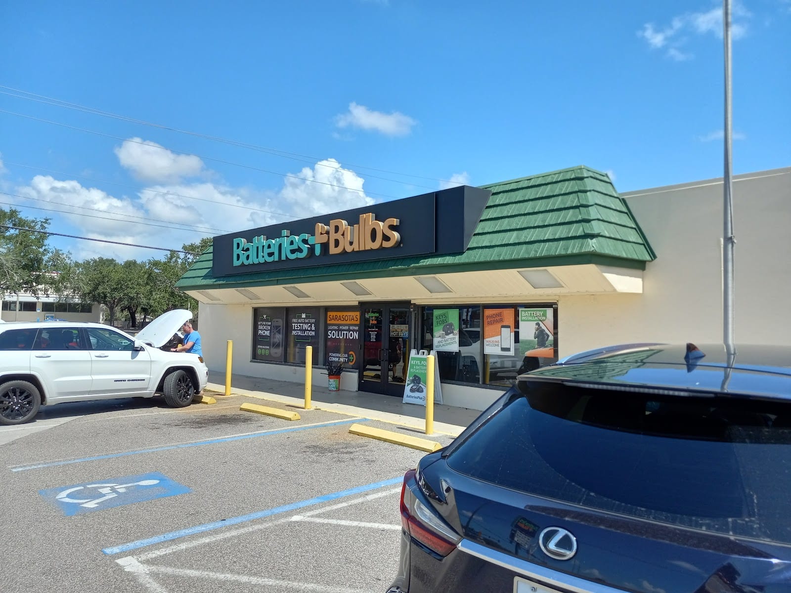 Batteries Plus, photo 2