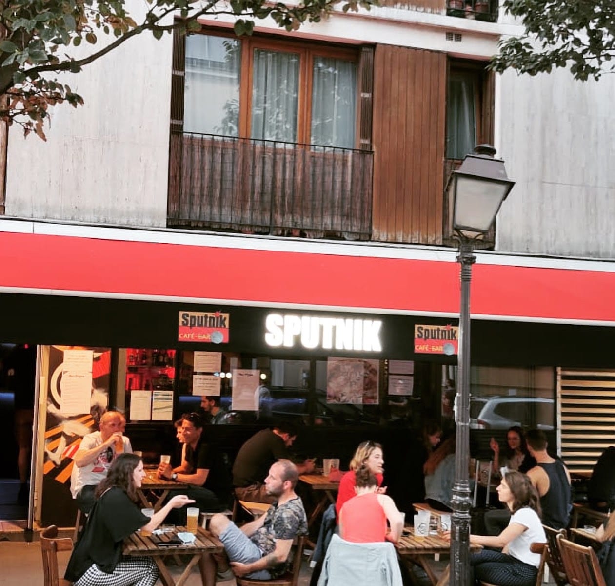 Sputnik - Bar à Fléchettes, photo 2