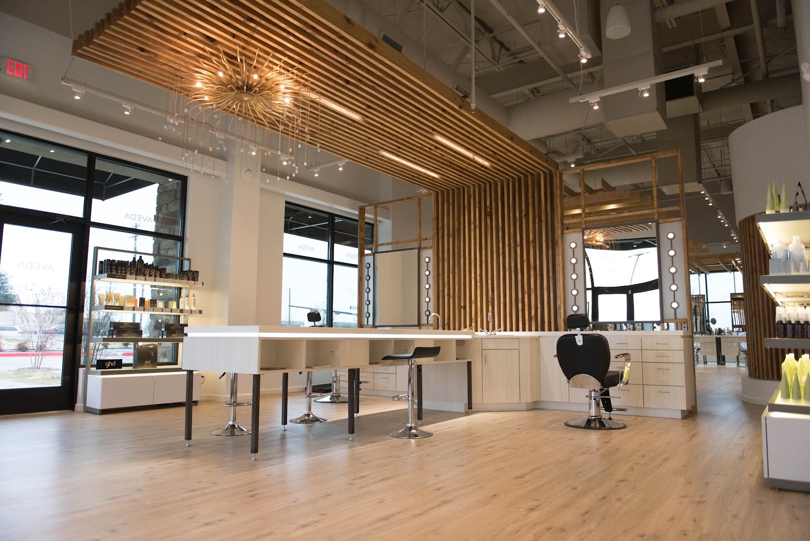 Ellie K Salon, photo 2