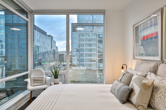 CoreSightRES - Toronto Commercial & Industrial Real Estate 多伦多商业工业地产, photo 3