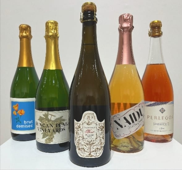 Bluestream Wine Bar & Gallery